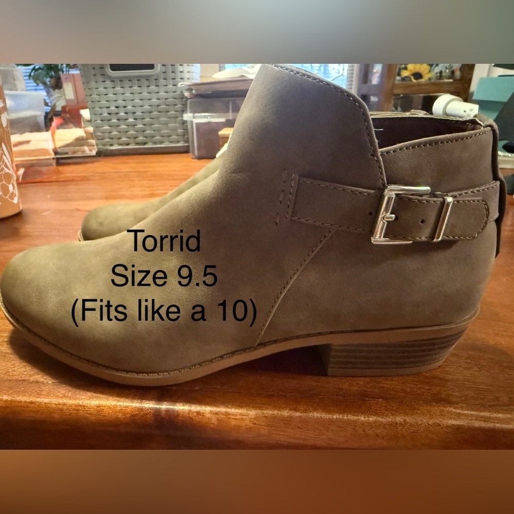 Torrid Women's Brown Ankle Booties